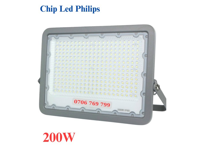 Đèn Pha Led 200W Siêu Mỏng Cao Cấp Vỏ Nhôm Bảo Hành 2 Năm Đổi Mới